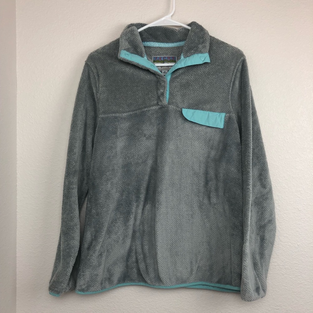 Jachs cabin outdoor gray blue snap t pull over